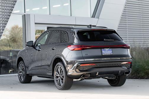 Tambora 2026 Audi Q5 Premium Plus TFSI quattro S tronic