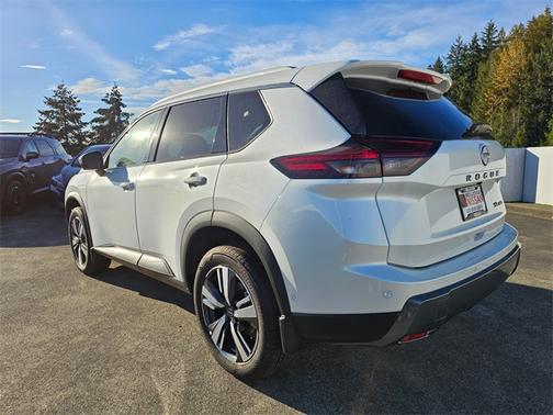 2024 Nissan Rogue SL