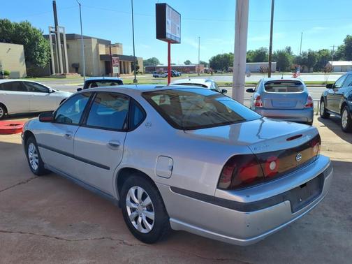2003 Chevrolet Impala Base