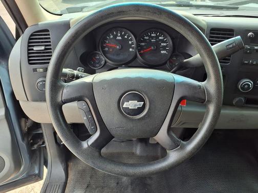 Gray 2008 Chevrolet Silverado 1500 Work Truck