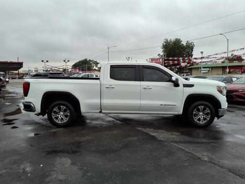 2019 GMC Sierra 1500 SLE