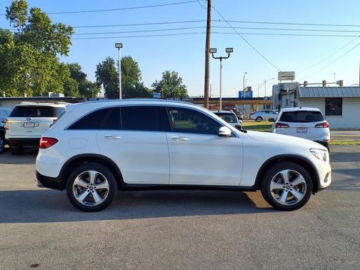 2019 Mercedes-Benz GLC 300 Base