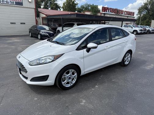 2016 Ford Fiesta SE