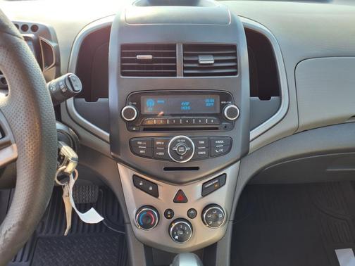 2012 Chevrolet Sonic 2LT