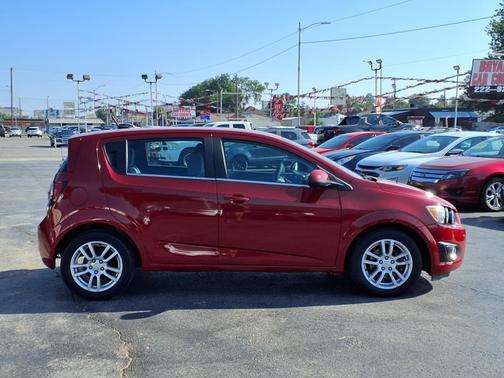 2012 Chevrolet Sonic 2LT