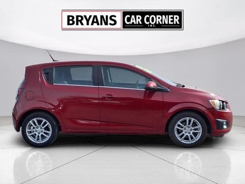 2012 Chevrolet Sonic 2LT