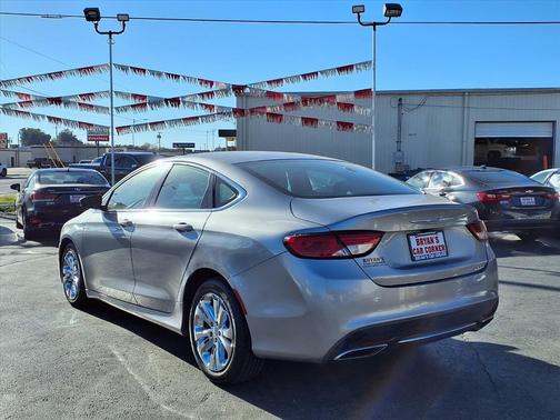 2016 Chrysler 200 Limited