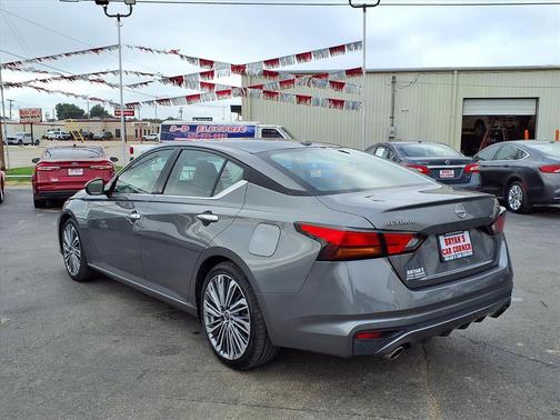 2023 Nissan Altima 2.5 SL