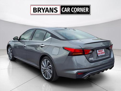 2023 Nissan Altima 2.5 SL