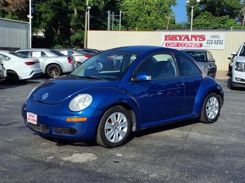 2008 Volkswagen New Beetle S