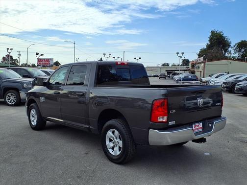 2023 RAM 1500 Classic SLT