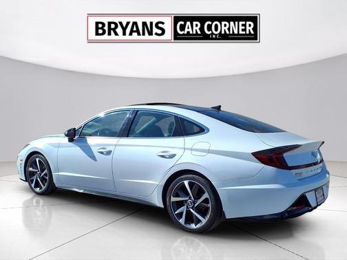 2022 Hyundai SONATA SEL Plus