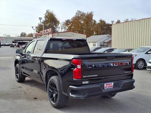 2023 Chevrolet Silverado 1500 Custom