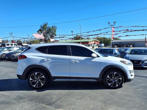 2020 Hyundai TUCSON Sport