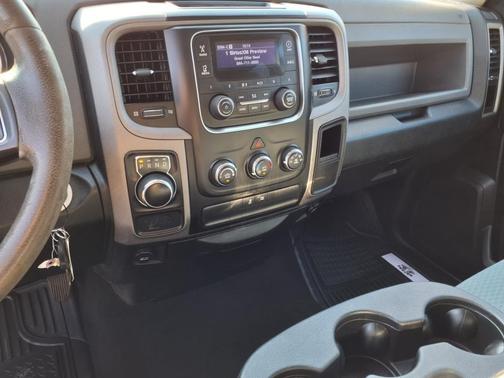 2016 RAM 1500 Tradesman/Express
