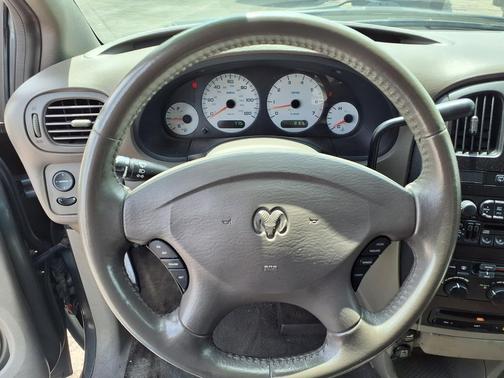 Satin Jade Pearlcoat 2003 Dodge Grand Caravan eL