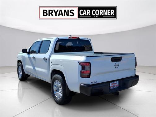 2022 Nissan Frontier S