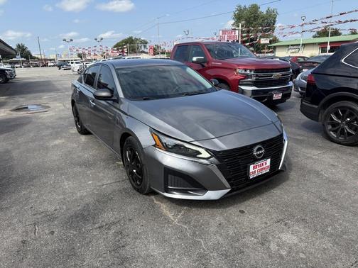 2024 Nissan Altima 2.5 S