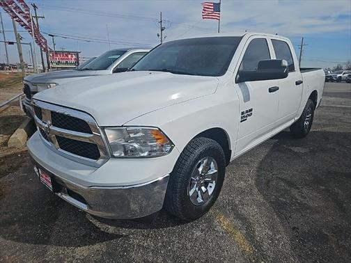 2022 RAM 1500 Classic SLT