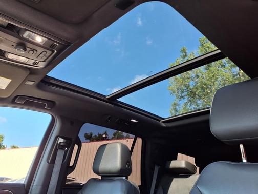 2022 Chevrolet Tahoe 4WD Z71