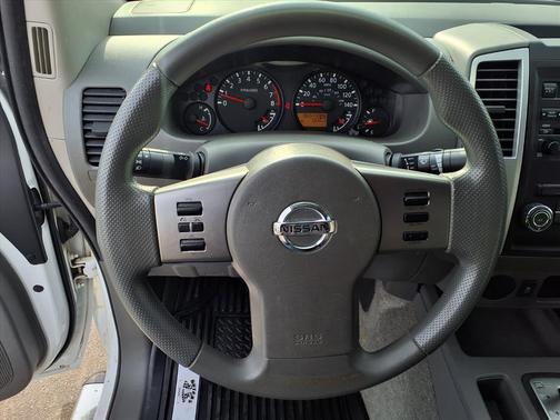 2012 Nissan Frontier SV