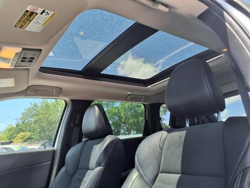 2023 Mitsubishi Outlander PHEV SE S-AWC