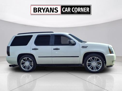 2008 Cadillac Escalade Base