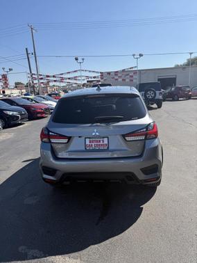 2024 Mitsubishi Outlander Sport SE