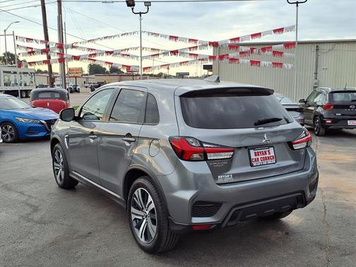 2024 Mitsubishi Outlander Sport SE
