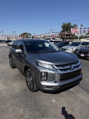2024 Mitsubishi Outlander Sport SE