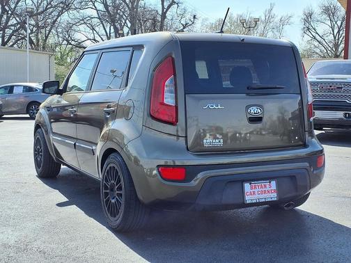 2012 Kia Soul +