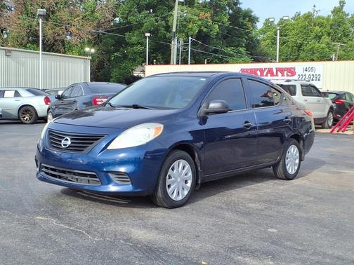2012 Nissan Versa 1.6 S