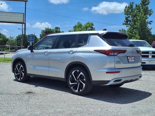 2023 Mitsubishi Outlander PHEV