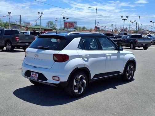 2023 Hyundai VENUE Limited