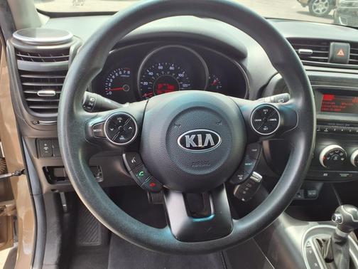2014 Kia Soul Base