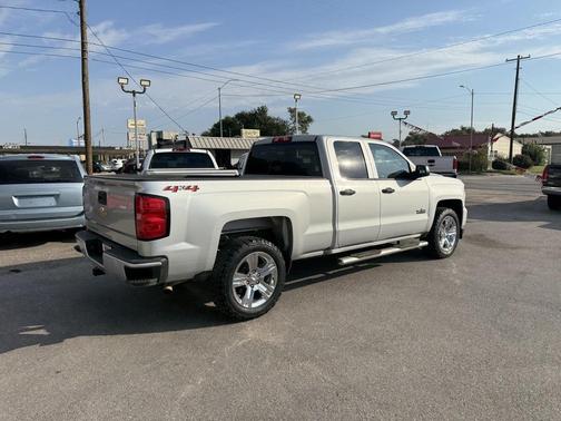 2018 Chevrolet Silverado 1500 Custom