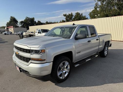 2018 Chevrolet Silverado 1500 Custom