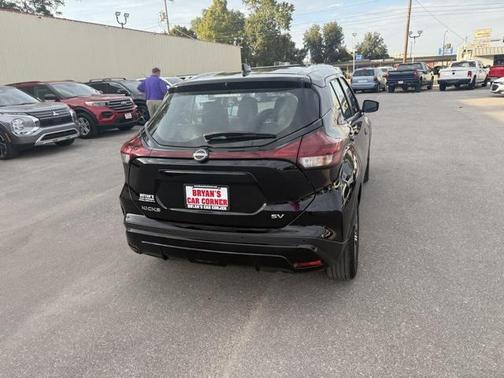 2024 Nissan Kicks SV