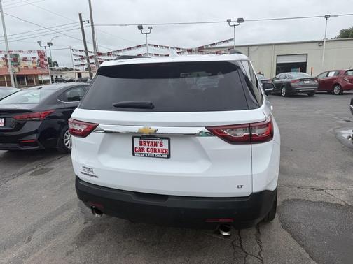 2021 Chevrolet Traverse LT Leather