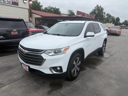 2021 Chevrolet Traverse LT Leather