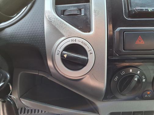 2014 Toyota Tacoma Base