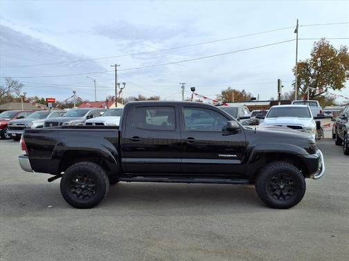 2014 Toyota Tacoma Base