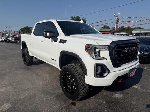 2021 GMC Sierra 1500 AT4