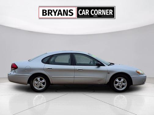Silver Frost Clearcoat Metallic 2004 Ford Taurus SES