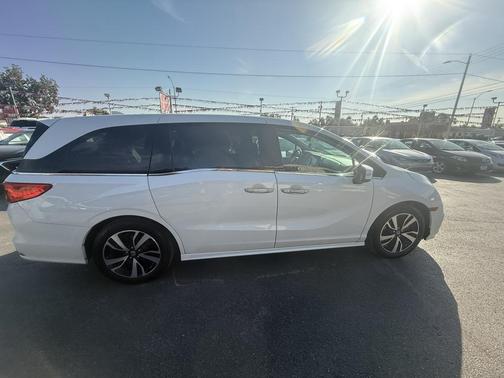 2018 Honda Odyssey Elite