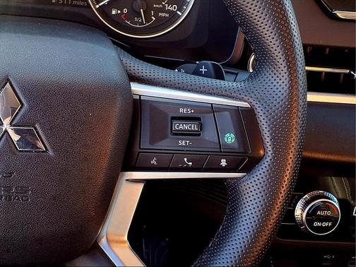 2024 Mitsubishi Outlander SE Ralliart