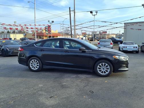 2015 Ford Fusion S