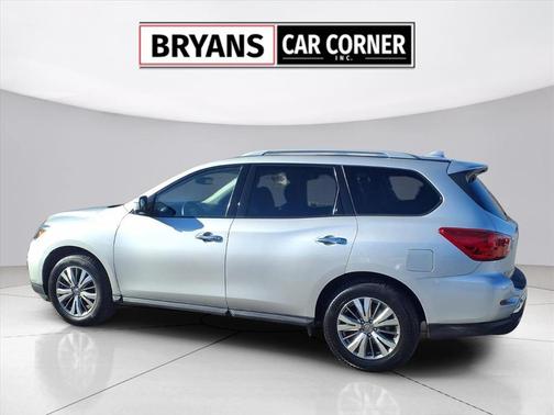 2020 Nissan Pathfinder SL 2WD