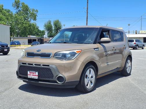 Latte Brown 2016 Kia Soul Base