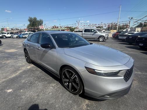 2024 Honda Accord Hybrid Base